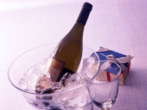 新能源车电池管理系统如何保护电池